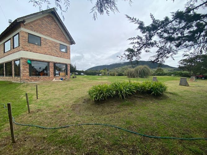 Casa de 4 alcobas en venta en Centro Tuya, La Calera, 400 m² · foto 16 de 19