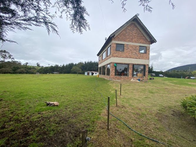 Casa de 4 alcobas en venta en Centro Tuya, La Calera, 400 m² · foto 17 de 19