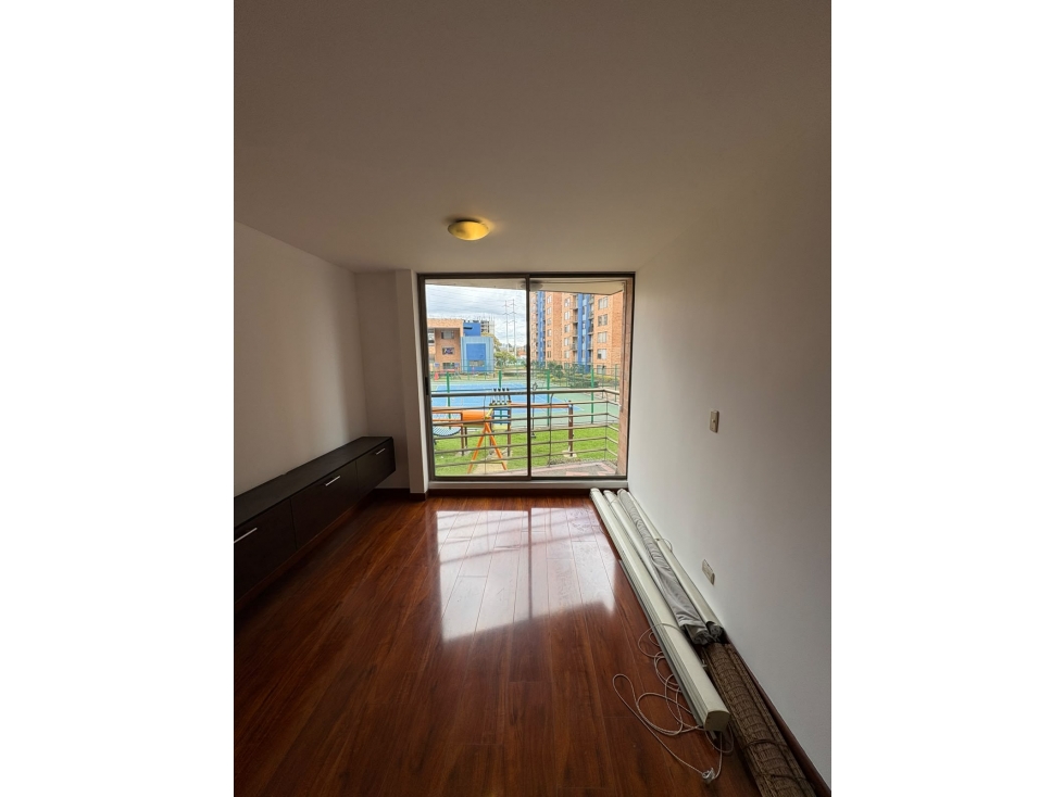 Apartamento en venta en Fontibon, Bogotá · foto 3 de 16