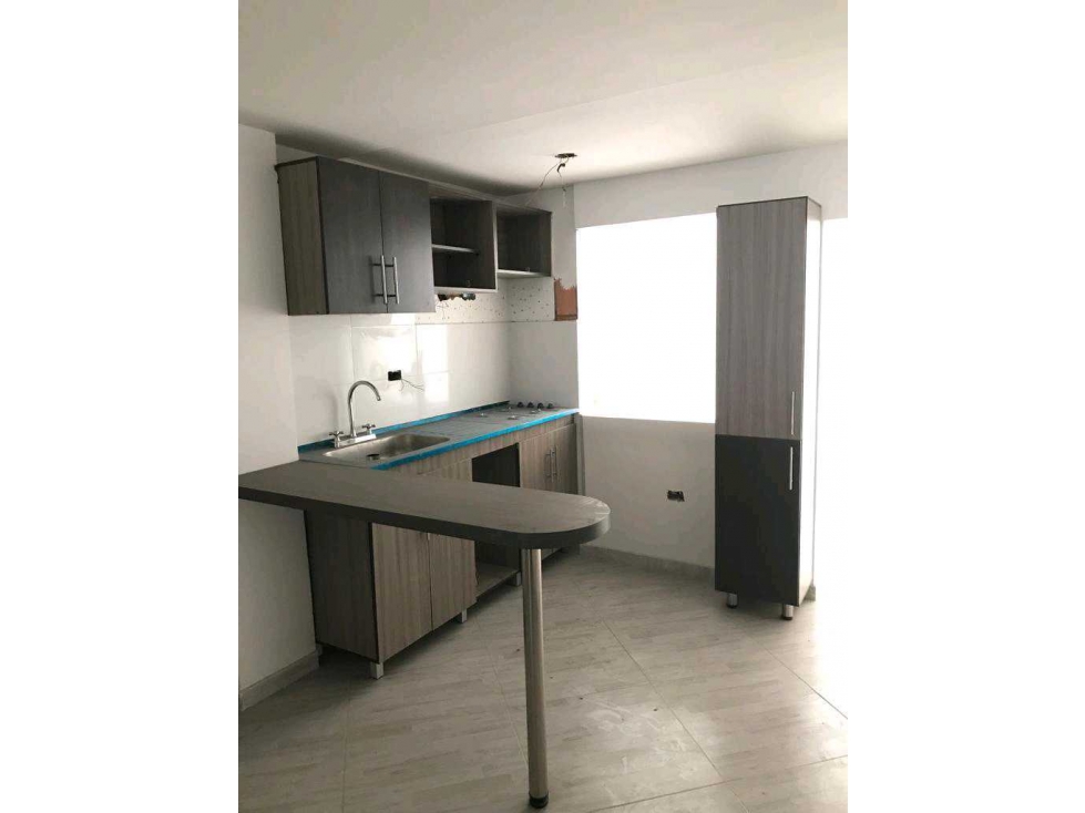 Casa en venta en Kennedy Central, Bogotá · foto 8 de 24
