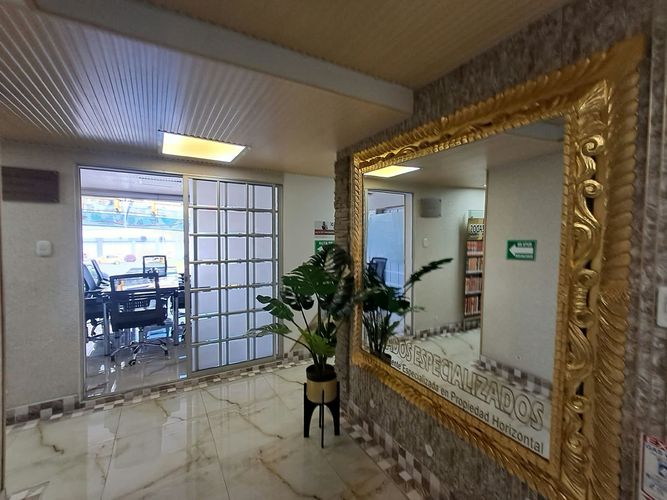 Oficina en arriendo en Pinares, Pereira, 380 m² · foto 2 de 9