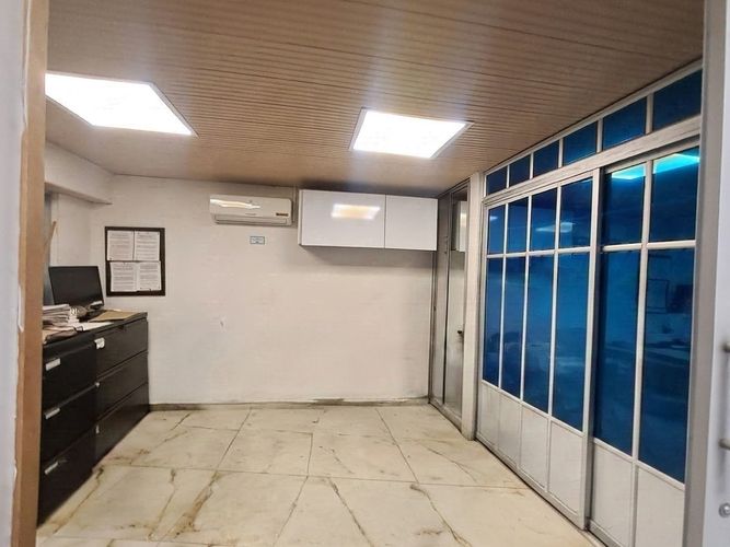 Oficina en arriendo en Pinares, Pereira, 380 m² · foto 8 de 9