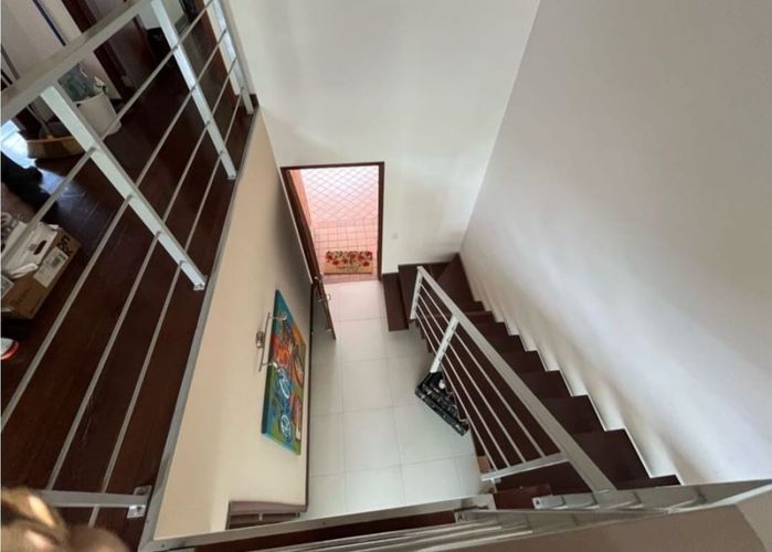 Casa de 3 alcobas en venta en Loma Del Chocho, Envigado, 220 m² · foto 9 de 16