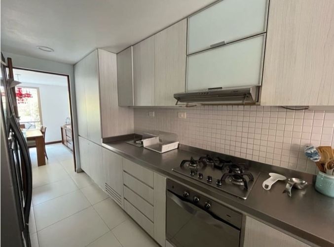 Casa de 3 alcobas en venta en Loma Del Chocho, Envigado, 220 m² · foto 4 de 16