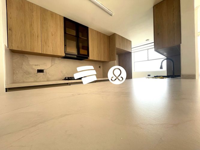 Apartamento de 3 alcobas en venta en Los Naranjos, Medellín, 87 m² · foto 12 de 18
