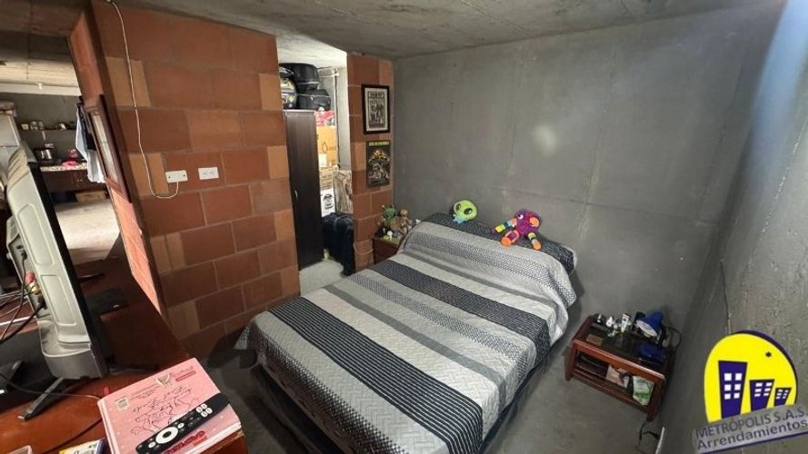 Apartamento de 3 alcobas en venta en Niquia, Bello, 56 m² · foto 3 de 10