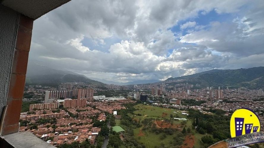 Apartamento de 3 alcobas en venta en Niquia, Bello, 56 m² · foto 10 de 10
