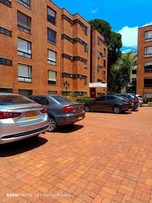 Apartamento de 3 alcobas en venta en Unicentro Bogotá, Bogotá, 98 m² · foto 23 de 24