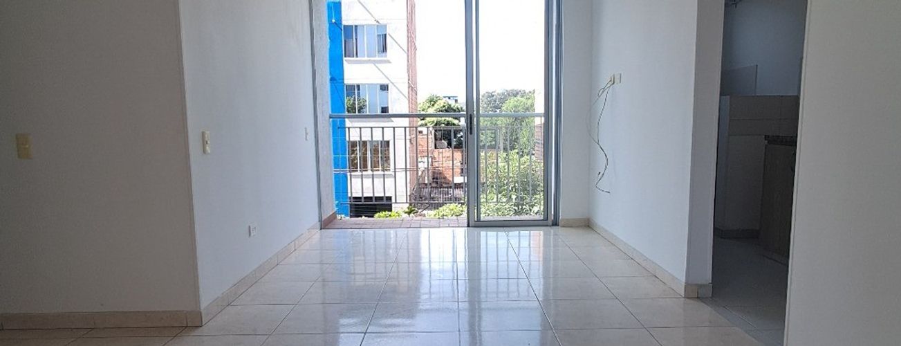 Apartamento de 3 alcobas en venta en Primera De Mayo, Girón, 56 m² · foto 3 de 9