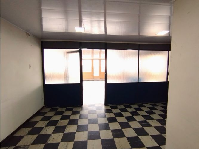 Apartaestudio en venta en La Candelaria, Bogotá, 577 m² · foto 7 de 24