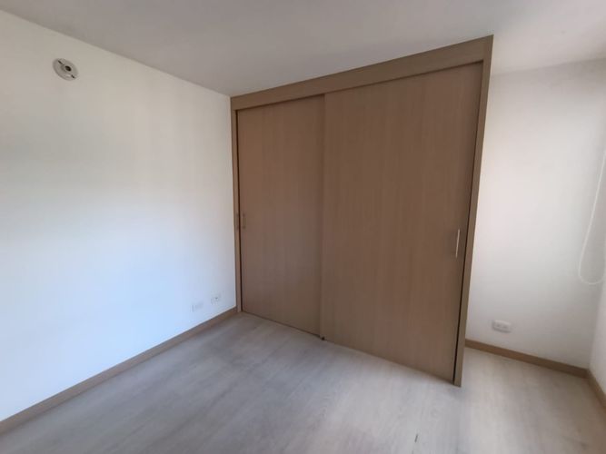 Apartamento de 2 alcobas en venta en Las Antillas, Envigado, 65 m² · foto 8 de 8