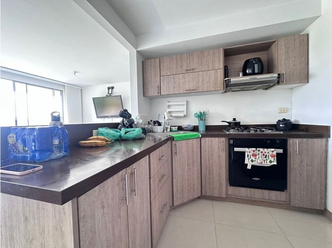 Apartamento de 3 alcobas en venta en Parcelacion Piedra Grande, Cali, 86 m² · foto 3 de 18