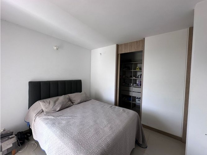 Apartamento de 3 alcobas en venta en Parcelacion Piedra Grande, Cali, 86 m² · foto 6 de 18