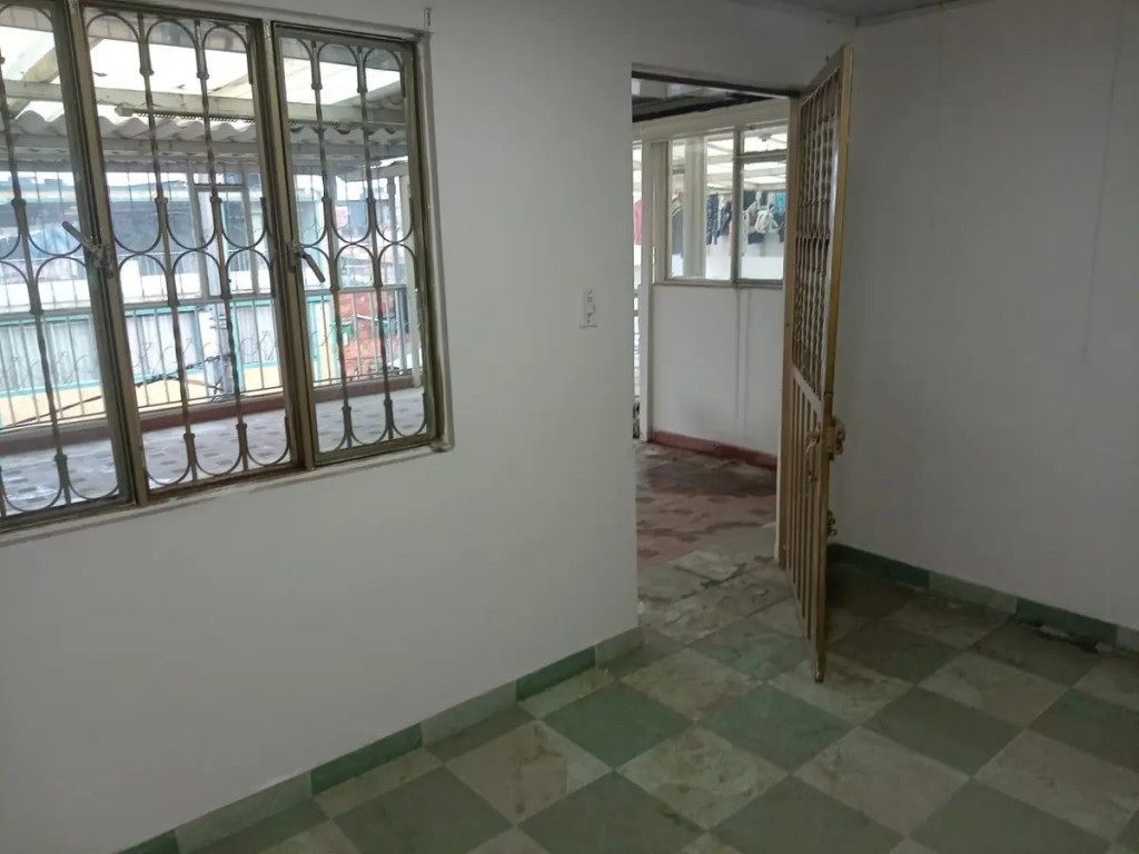 Casa en venta en Claret, Bogotá · foto 17 de 24
