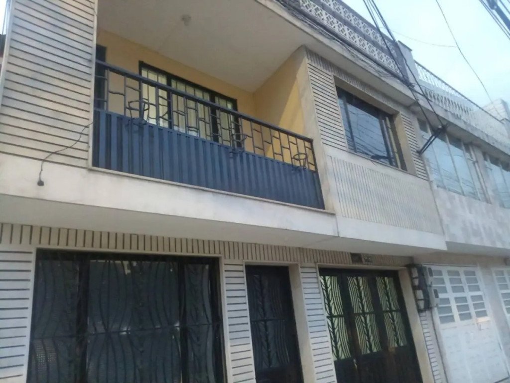 Casa en venta en Olarte, Bogotá · foto 2 de 22