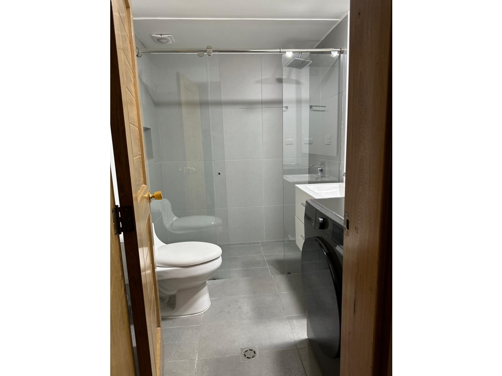 Apartamento en venta en Los Rosales, Bogotá · foto 14 de 18