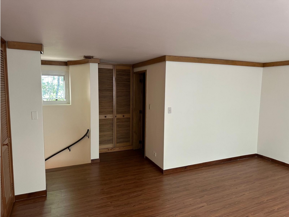 Apartamento en venta en Los Rosales, Bogotá · foto 17 de 18