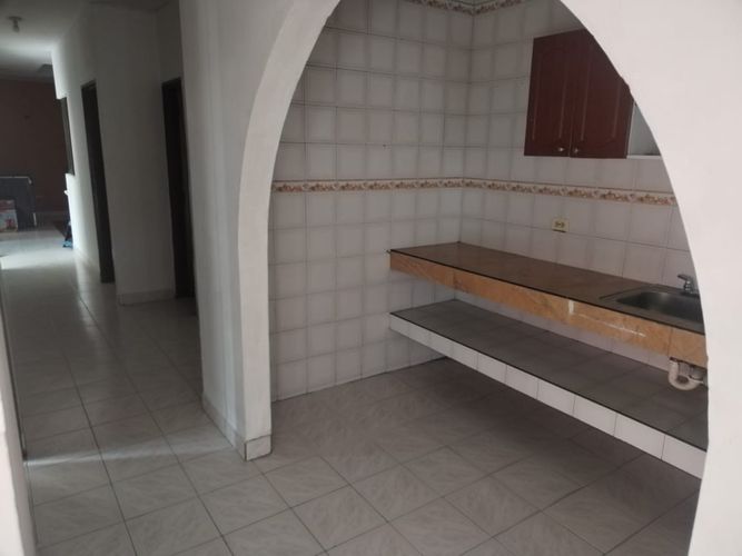 Casa de 8 alcobas en venta en La Gran Colombia, Cali, 450 m² · foto 8 de 24
