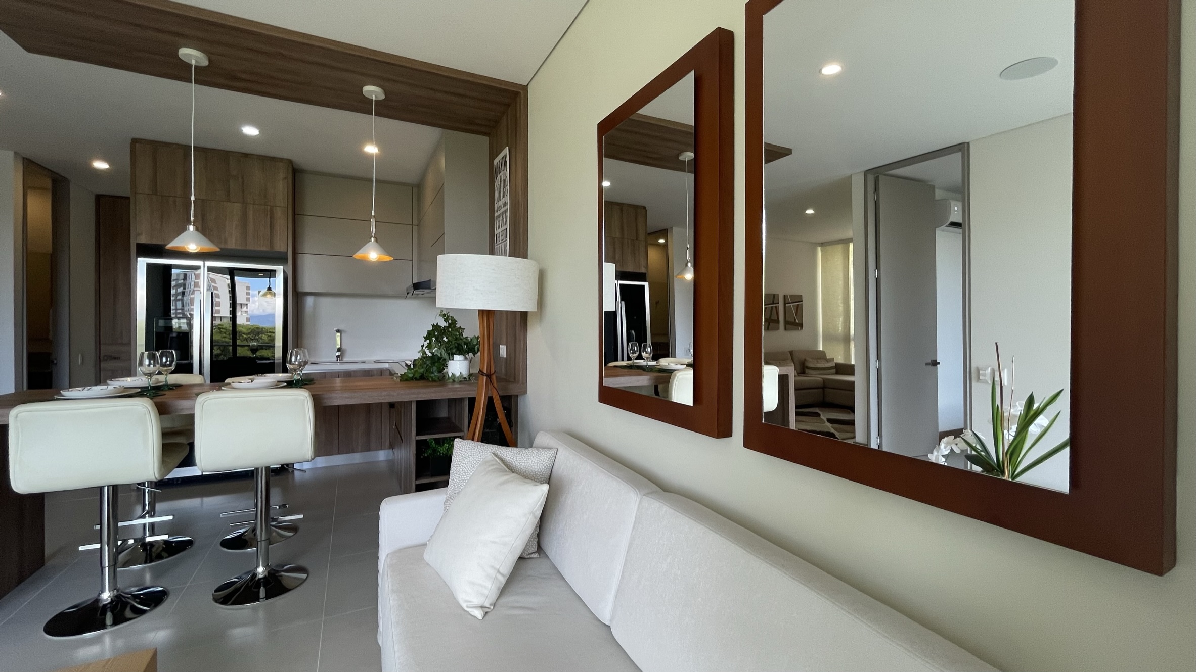 Apartamento en venta en Pance, Cali · foto 2 de 23