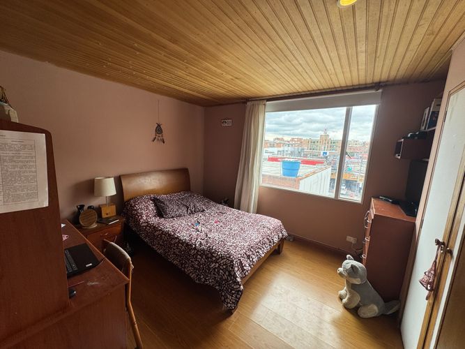 Apartamento de 3 alcobas en venta en Cedritos, Bogotá, 134 m² · foto 7 de 11