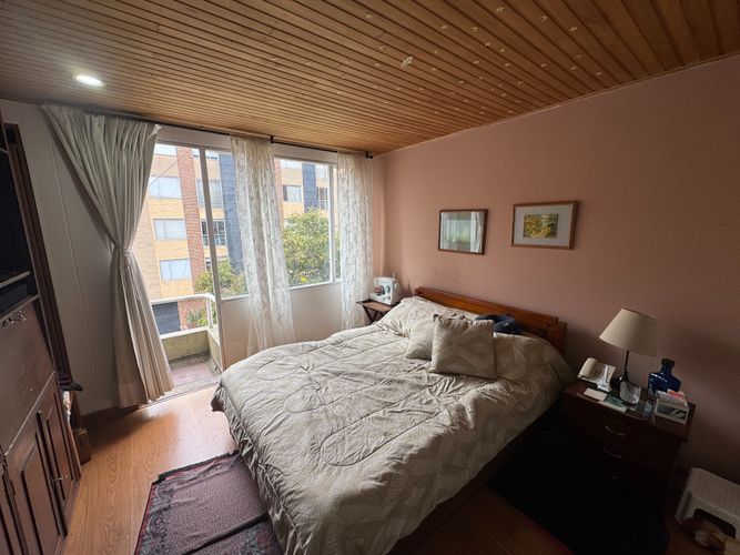 Apartamento de 3 alcobas en venta en Cedritos, Bogotá, 134 m² · foto 8 de 11