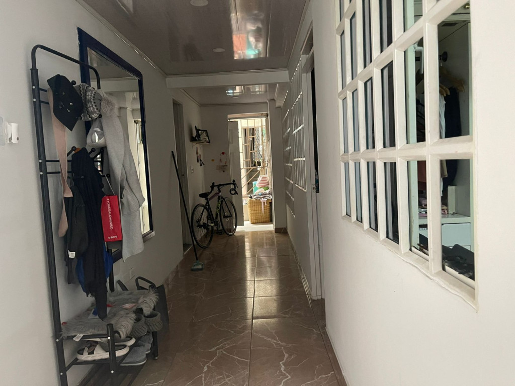 Casa en venta en San Jorge Sur, Bogotá · foto 6 de 24