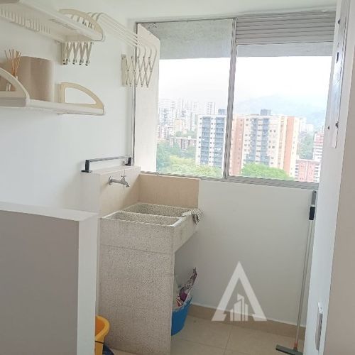 Apartamento de 2 alcobas en arriendo en Cumbres, Envigado, 68 m² · foto 8 de 18