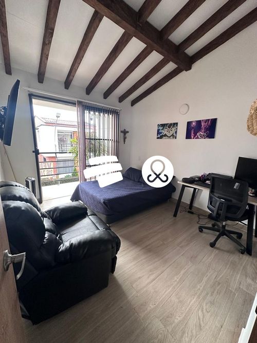 Casa de 5 alcobas en venta en La Ceja, 72 m² · foto 8 de 14