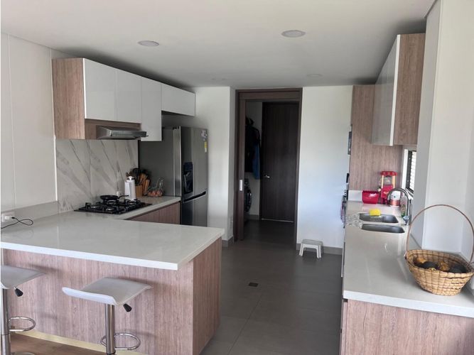 Casa de 3 alcobas en venta en Pueblo Viejo, Cota, 301 m² · foto 6 de 22