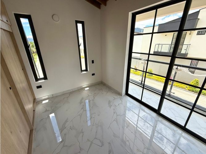 Casa de 4 alcobas en venta en El Tambo, La Ceja, 114 m² · foto 14 de 15