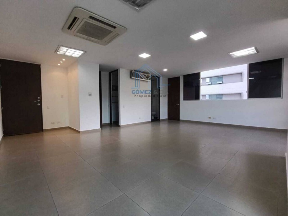 Oficina en Arriendo en Milla de Oro, Medellín