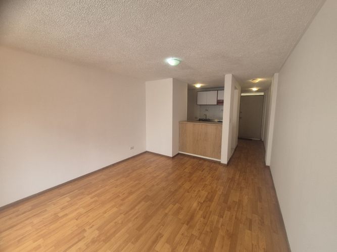 Apartaestudio en venta en Marly, Bogotá, 48 m² · foto 2 de 9