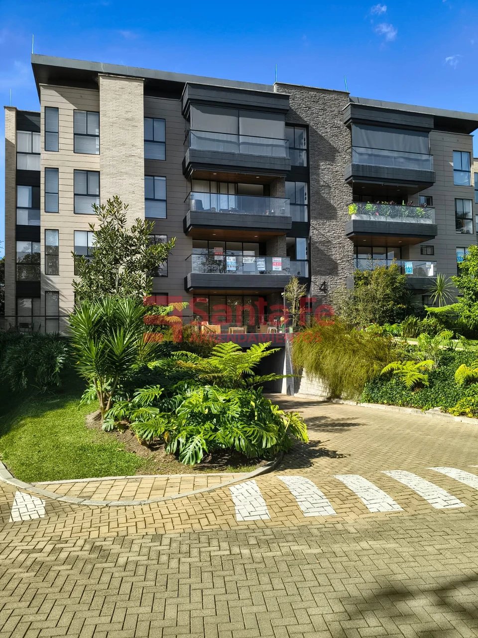 2BR Apartment in Cabeceras de llanogrande (110 m²)