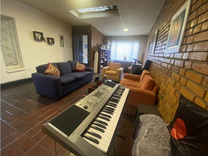 Casa en venta en Canodromo, Bogotá · foto 8 de 24