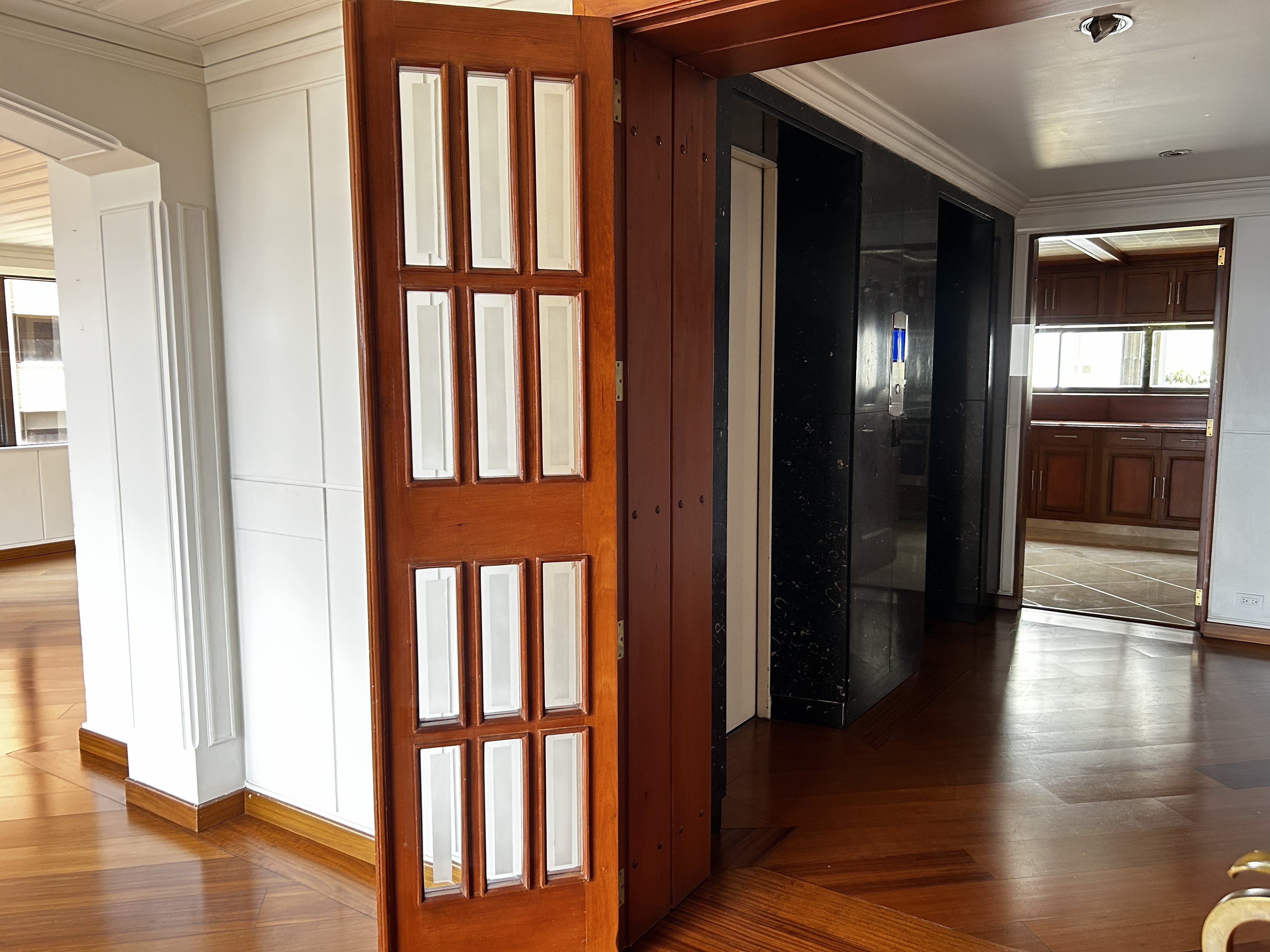 Apartamento en venta en El Refugio, Bogotá · foto 2 de 14