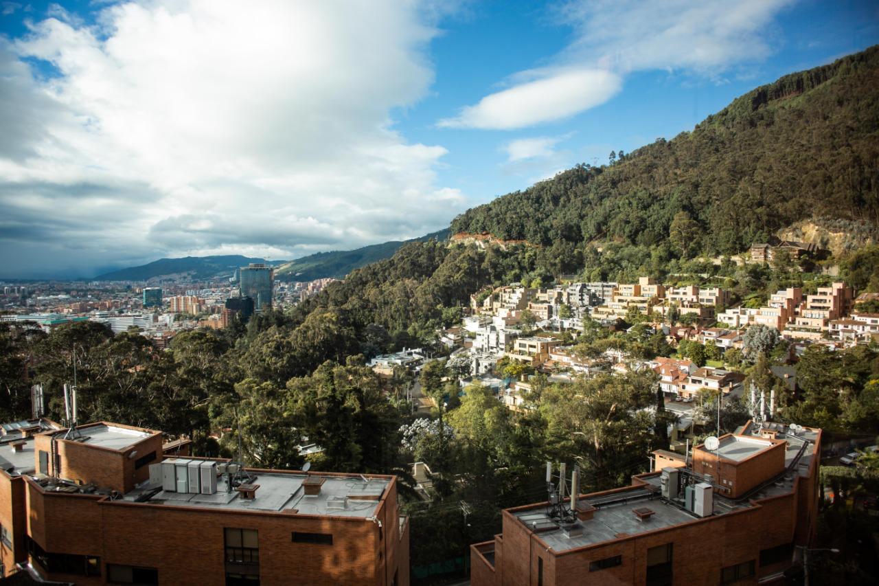 Apartamento en venta en El Refugio, Bogotá · foto 4 de 14