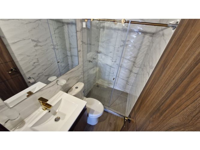 Apartamento de 2 alcobas en venta en Ciudad Salitre Occidental, Bogotá, 41 m² · foto 12 de 24