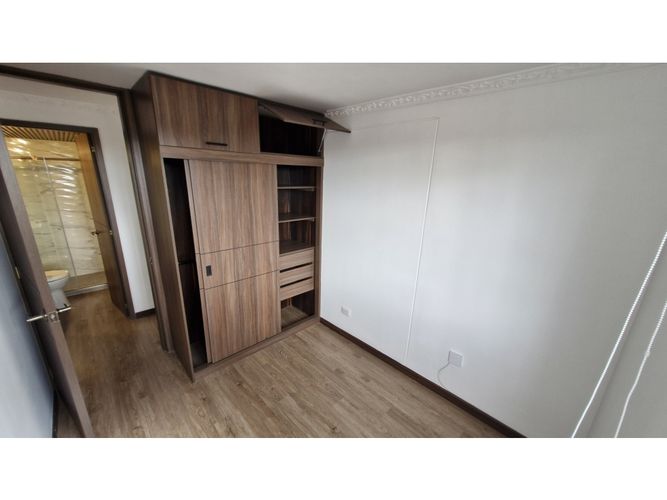 Apartamento de 2 alcobas en venta en Ciudad Salitre Occidental, Bogotá, 41 m² · foto 17 de 24