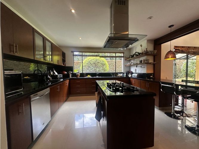 Casa de 4 alcobas en venta en Fonquetá, Chía, 410 m² · foto 8 de 21