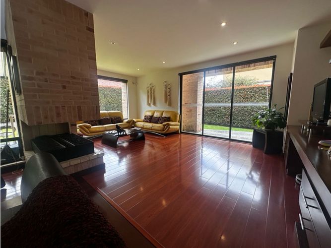 Casa de 4 alcobas en venta en Fonquetá, Chía, 410 m² · foto 12 de 21
