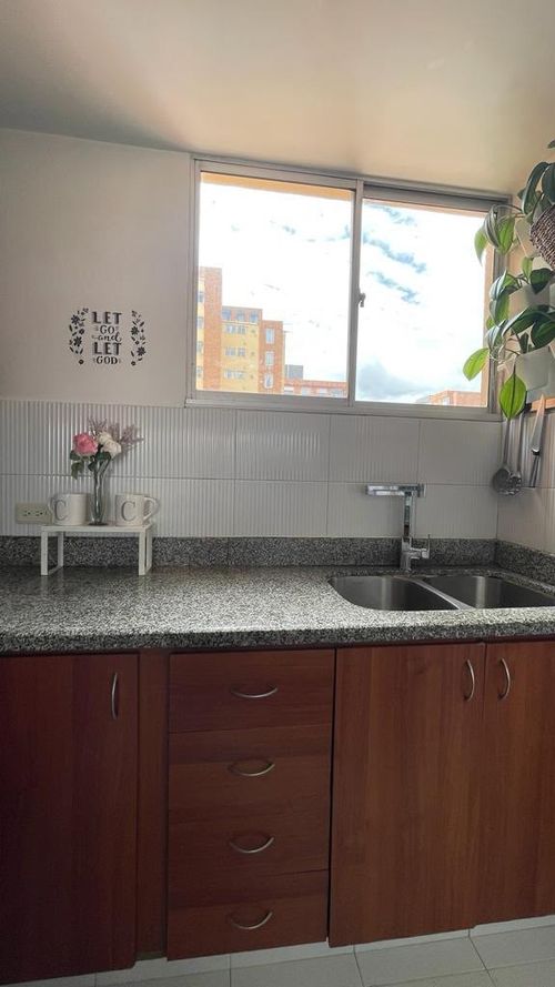Apartamento de 3 alcobas en venta en Centro Comercial Parque La Colina, Bogotá, 75 m² · foto 19 de 23