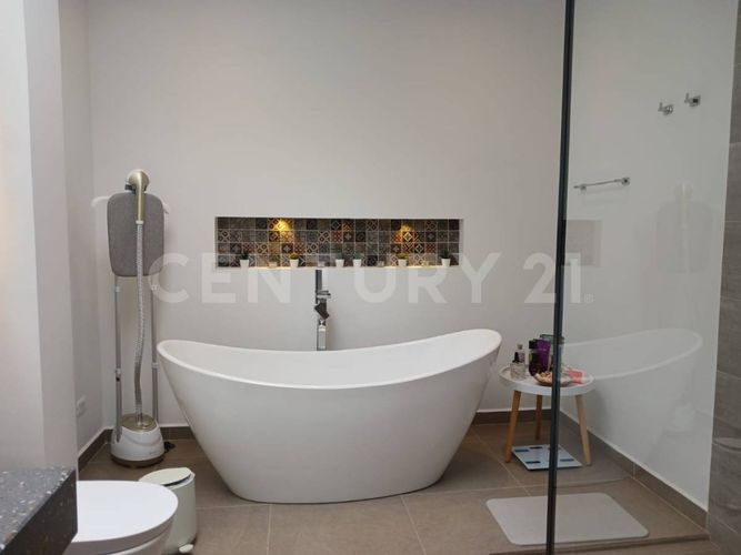 Casa de 5 alcobas en venta en Meusa, Sopó, 450 m² · foto 15 de 20