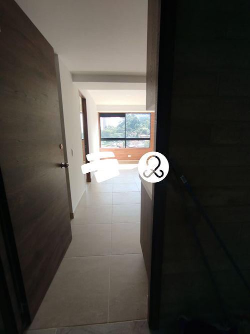 Apartamento de 2 alcobas en venta en Pan De Azucar, Sabaneta, 52 m² · foto 2 de 16
