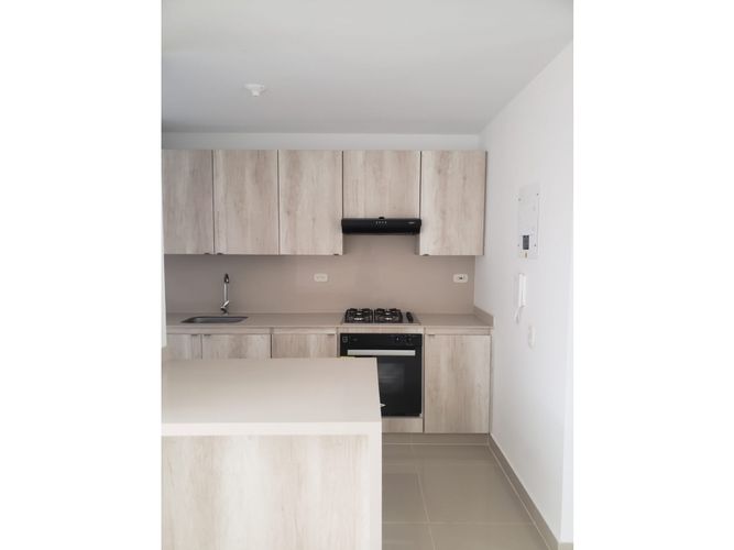 Casa de 3 alcobas en venta en Ciudad Country, Jamundí, 106 m² · foto 2 de 24