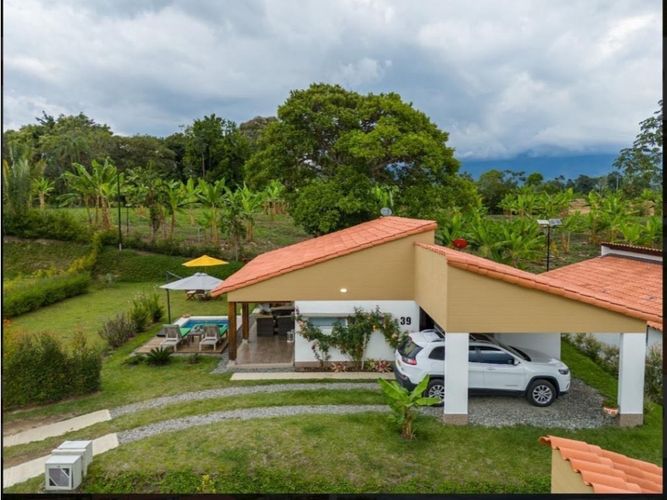 Casa de 3 alcobas en venta en Vía El Caimo, Armenia, 140 m² · foto 11 de 22