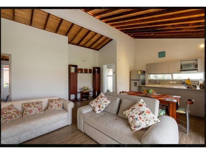 Casa de 3 alcobas en venta en Vía El Caimo, Armenia, 140 m² · foto 21 de 22