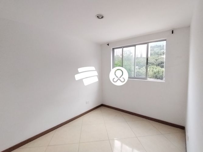 Apartamento de 3 alcobas en venta en Santa Ana, Bello, 65 m² · foto 11 de 18