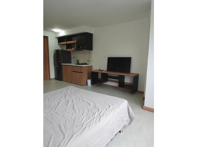 Apartaestudio en venta en Pance, Cali, 29 m² · foto 8 de 23