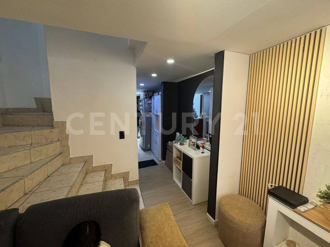 Apartamento de 4 alcobas en venta en Engativá, Bogotá, 135 m² · foto 2 de 20