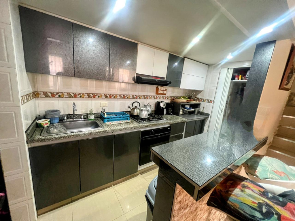 Casa en venta en Modelia Occidental, Bogotá · foto 6 de 12